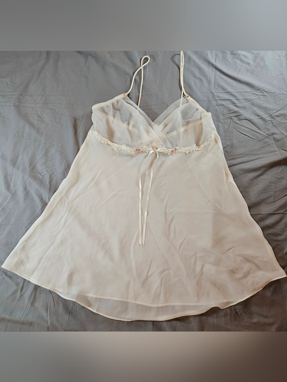 Vintage Je T'adore Womens Ivory Sheer V-neck Thin Strap Chemise Gown Size Large